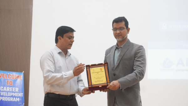 Seminar-Career-Development-Program-Varendra-University-Photo-1