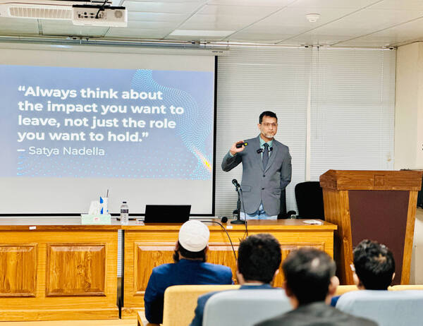 Seminar-Career-Growth-At-Bim-Photo-1