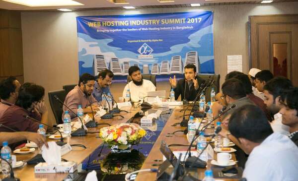 Corporate-Web-Hosting-Summit-2017-Photo-2