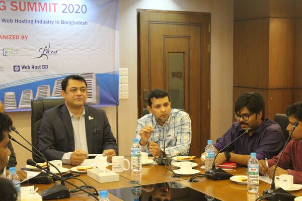 Corporate-Web-Hosting-Summit-2020-Photo-1